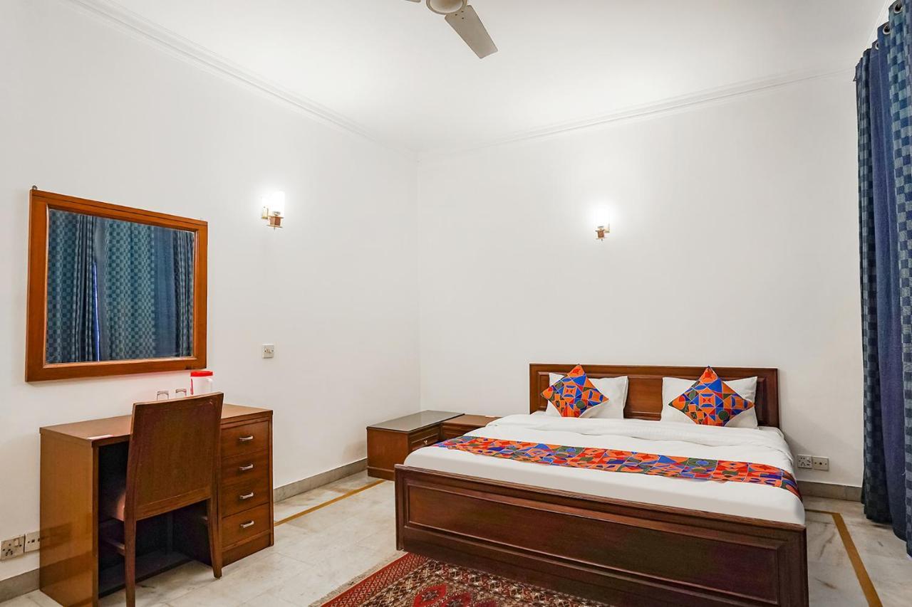 Fabexpress Goodwill Homes New Delhi Luaran gambar