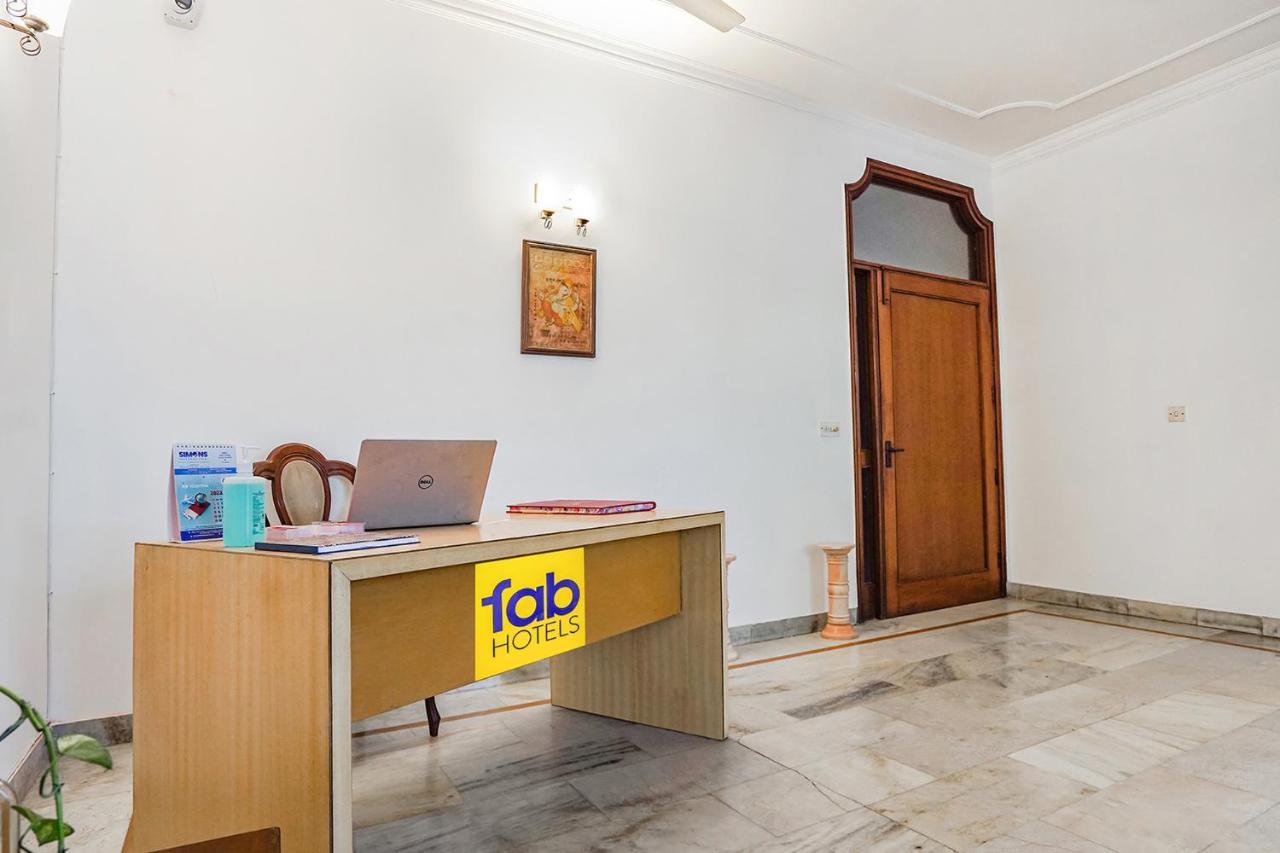 Fabexpress Goodwill Homes New Delhi Luaran gambar